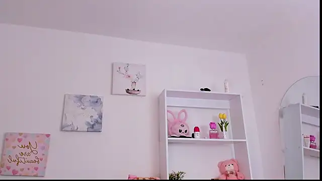 dolce_antonellaa's cam snapshot