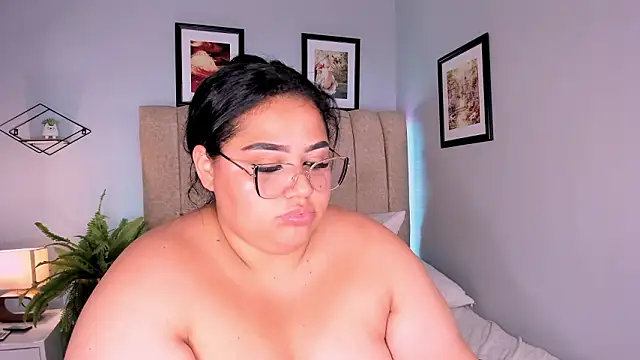 _michel_bbw's cam snapshot