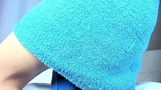 Skinnyfucked's cam snapshot