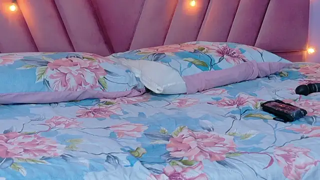 kinkylittlegirll's cam snapshot