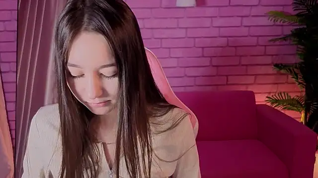 Nicole_Brownie's cam snapshot