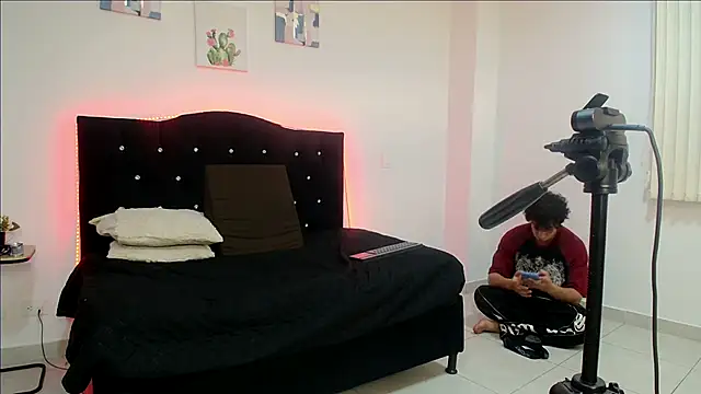 eren_jeager live sex cam