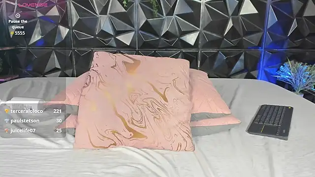 liia_marin's cam snapshot