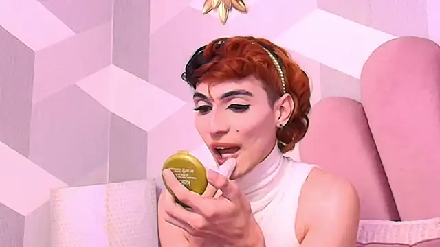 KylieMonnett's cam snapshot