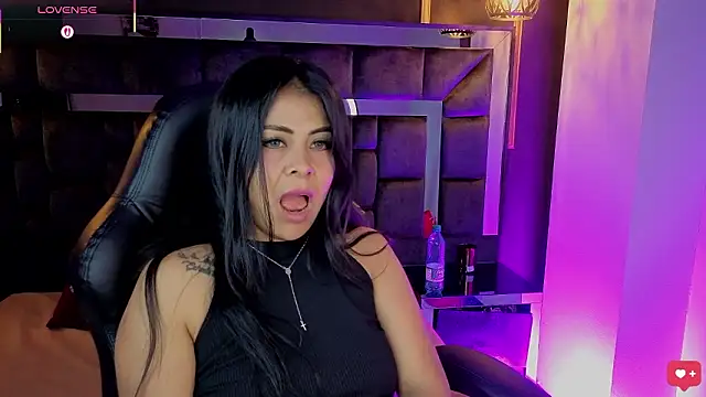 Aniajoness_'s cam snapshot