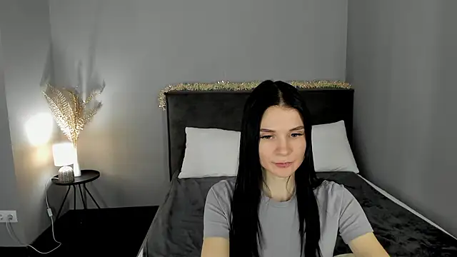 SkinyJoys's cam snapshot