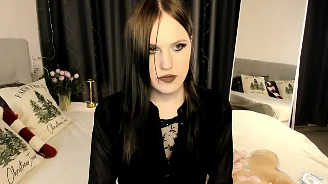 EffieMinki live sex cam