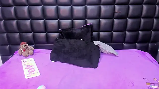 Avi_Thomsonn's cam snapshot