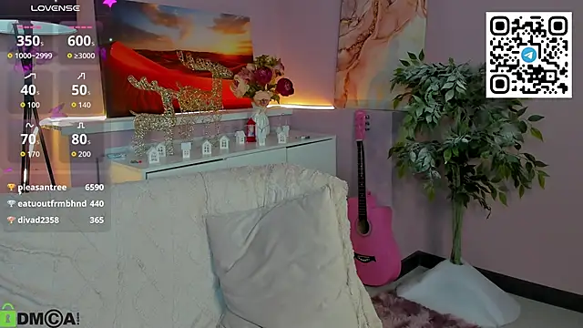 CherryLexi_'s cam snapshot