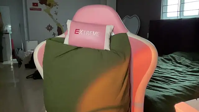 Min_sara69's cam snapshot