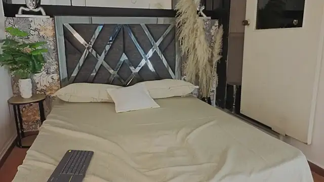 hinata_itachi's cam snapshot