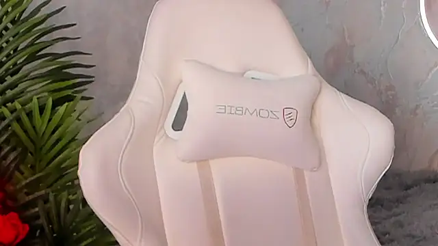 babyisperfect's cam snapshot