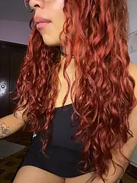 PrettyChloe_'s cam snapshot