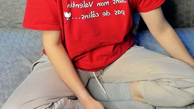 MaggieCake's cam snapshot