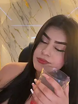 Kariina__69 live sex cam