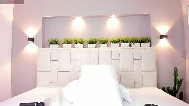 LunnaBlake's cam snapshot