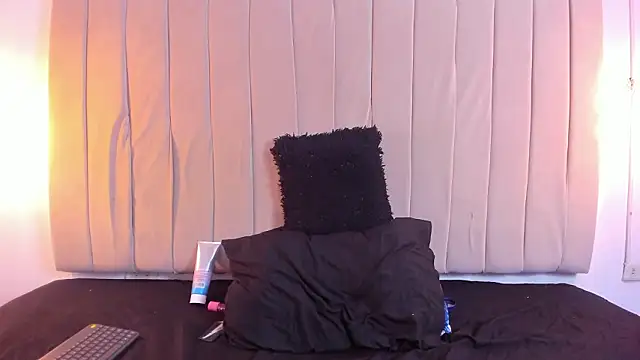 escar_let's cam snapshot