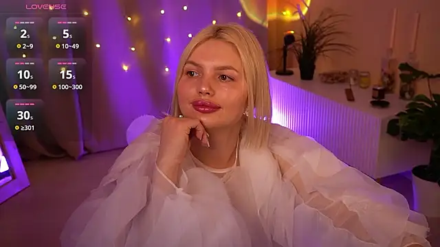 AmeliaWeells's cam snapshot