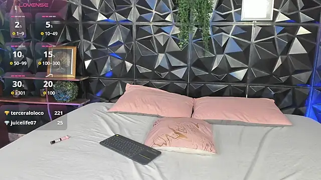 liia_marin's cam snapshot