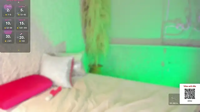 ArticaBelle's cam snapshot