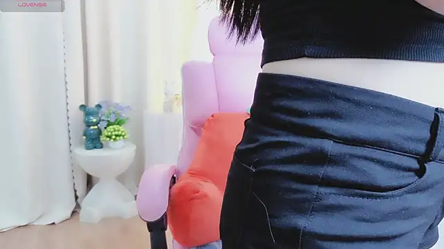 Miu-999's cam snapshot