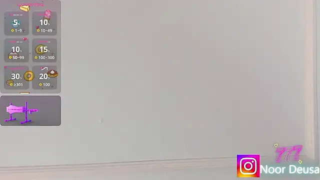 Candaceoweens's cam snapshot