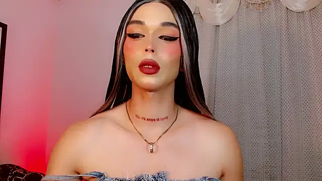 Marian_LV live sex cam