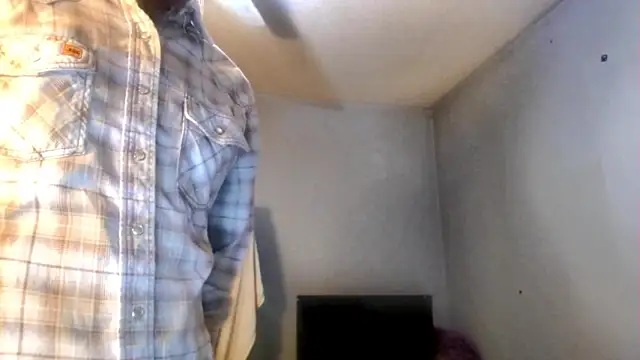 VanceFontaine's cam snapshot