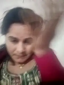 JULEE-740's cam snapshot