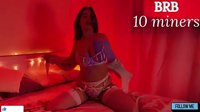 Emily_Gin's cam snapshot