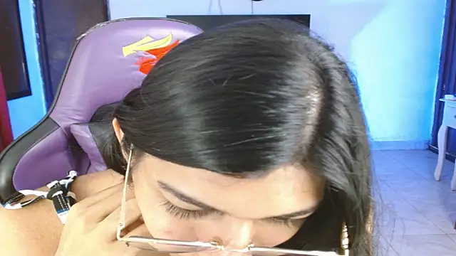 Alanni_parker live sex cam