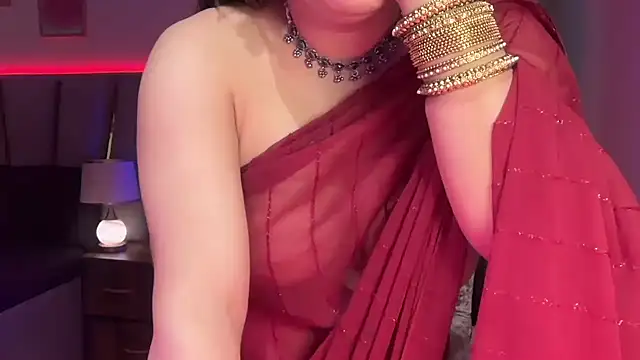 SunhariGirl live sex cam