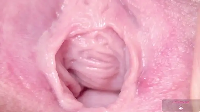 Alu_ryu live sex cam