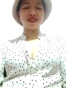 TRIEUTRIEU20's cam snapshot