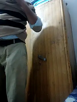 vardh033's cam snapshot