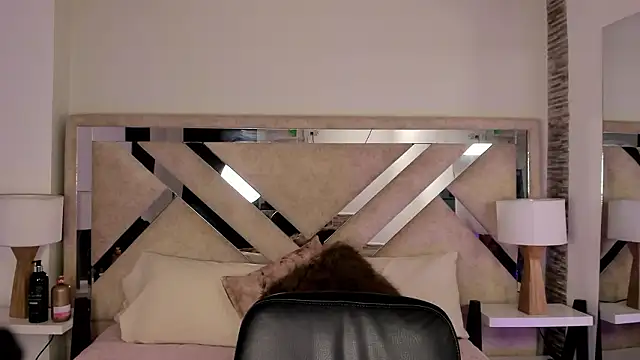 ximena_vasquez8's cam snapshot