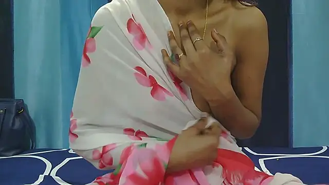 Aarti_misty71's cam snapshot