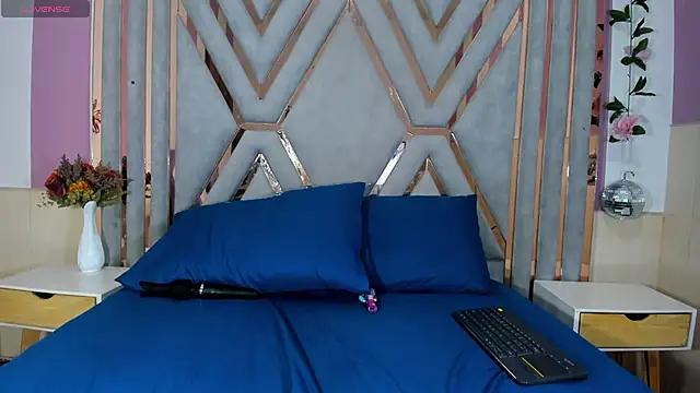 vanesaa_mejia's cam snapshot