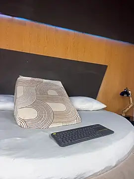 Alexia__cox's cam snapshot