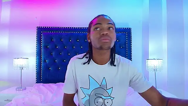 Cristal_and_luke's cam snapshot