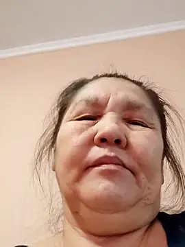 Zulfiya_Bruce's cam snapshot