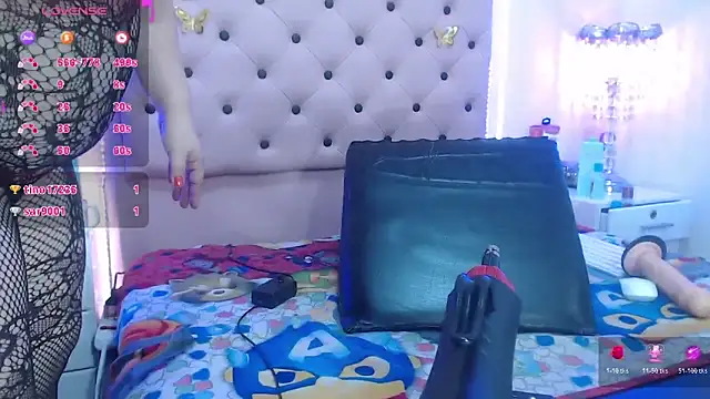 HannahEmmax2's cam snapshot