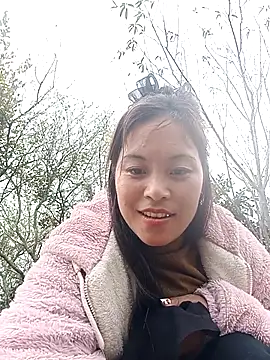 Alice-567's cam snapshot