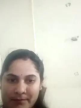 JULEE-740's cam snapshot