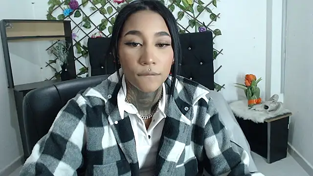 lyam_ebony_'s cam snapshot