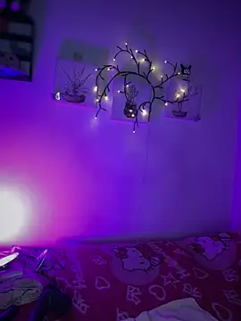 Solaangel_'s cam snapshot