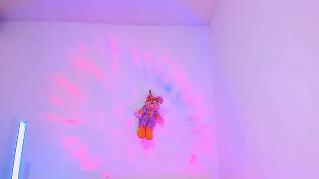 Rosie_Good_girl's cam snapshot