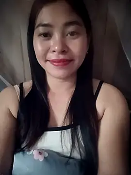 Caniroom_bia's cam snapshot