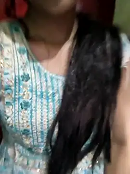 Eshwari_Chopra's cam snapshot