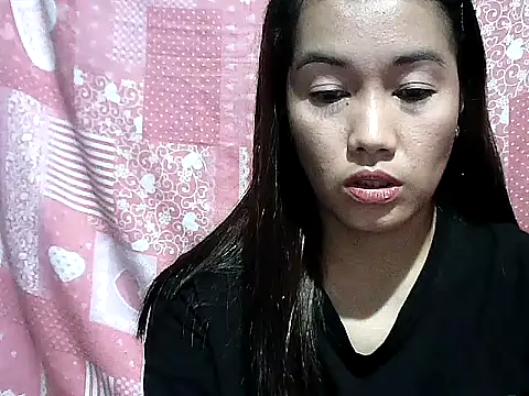 CreamyPussy30's cam snapshot